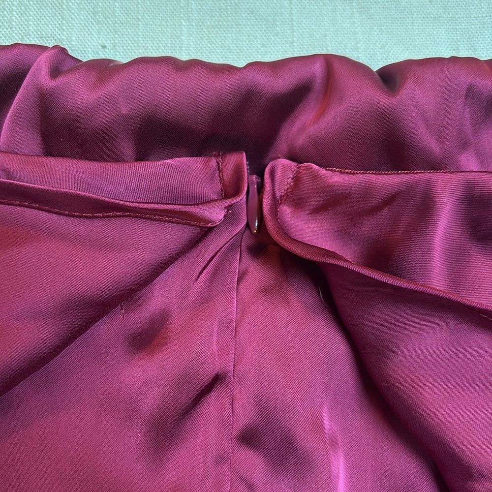 NWT Petal & Pup Vienna Strapless Midi Dress, Berry, Women’s Size Large - Picture 9 of 16